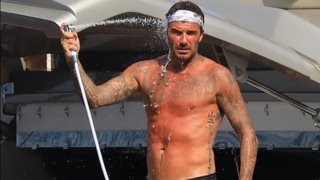 Hollywood Report
: Ο απίστευτα hot David Beckham &amp; το full in love ζεύγος Katy Perry- Orlando Bloom