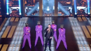 J2US | Η φαντασμαγορική έναρξη του τέταρτου live show