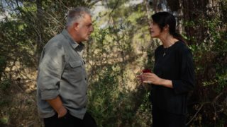 H Γη της ελιάς | Η Χάιδω υποχρεώνει την Ασπασία να προχωρήσει σε τεστ DNA προκειμένου να διαπιστώσουν αν η Ειρήνη και ο Φίλιππος είναι αδέλφια