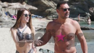 Ιωάννα Σιαμπάνη &amp; Τζίμης Σταθοκωστόπουλος: Τρυφερές στιγμές στην Άνδρο! Όλες οι φωτογραφίες