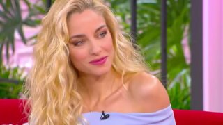 Η Δούκισσα Νομικού μιλά για τη διπλή επαναφορά στον ΣΚΑΪ