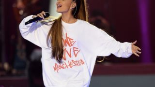 Ariana Grande
: Η εμφάνιση στα BRITs για τα θύματα στο Manchester Arena που δεν έγινε ποτέ &amp; ο star που την αντικατέστησε