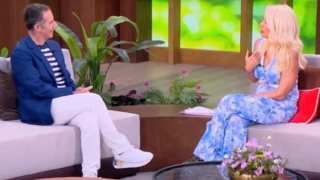 Ελένη Μενεγάκη &amp; Άρης Καβατζίκης μιλούν για τη δικαστική τους διαμάχη: &quot;Βασανίστηκα...&quot;