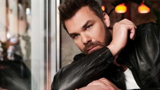 Γιώργος Σαμπάνης: &quot;Τίποτα δεν ξέρετε για μένα - Είμαι κλεισμένος μέσα στον κόσμο μου και δεν ενοχλώ κανέναν&quot;