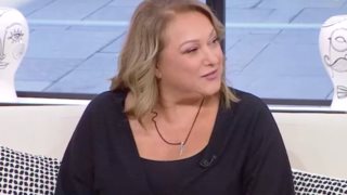 Ρένια Λουιζίδου: &quot;Είμαστε 30 χρόνια με τον σύζυγό μου, δε μπορείς να κυνηγάς τον άλλο... Αφήνεσαι στο επόμενο στάδιο&quot;