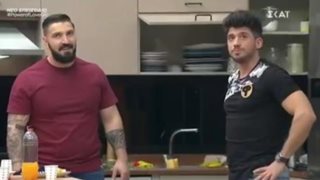 Power Of Love: Η απροειδοποίητη εισβολή στο σπίτι των αγοριών