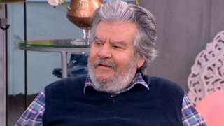 Ο Βασίλης Χαλακατεβάκης πήγε στο &quot;Πρωινό&quot; και ανακοίνωσε πως θα γίνει μπαμπάς!