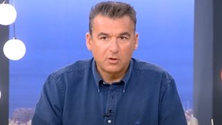 Ενδυματολόγος καταγγέλει τον γνωστό ηθοποιό - σκηνοθέτη για παρενόχληση και σοκάρει