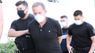 Στα δικαστήρια ξανά ο Δημήτρης Λιγνάδης - Συμπληρωματική απολογία για δύο βιασμούς [εικόνες]