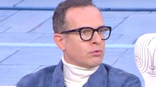 Άρης Καβατζίκης: "Στο πρώτο δοκιμαστικό που έκανα με την Ελένη Μενεγάκη, με κοίταξε στα μάτια και μου είπε..."