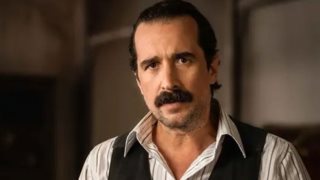 Μόνο στο Yupiii! Ο Τάσος Νούσιας δίνει spoiler για το "Grand Hotel": "Η έλξη είναι μεγάλη, σμίγουν σωματικά"