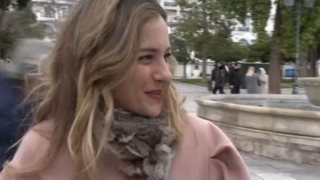 Η Νατάσσα Μποφίλιου απαντά στα αρνητικά σχόλια, αλλά ο Βαγγέλης Περρής την τελειώνει: "Ήταν είκοσι άτομα μπροστά κι άλλοι έξι στο βάθος"