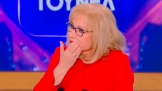 Λύγισε on air η Αγγελική Νικολούλη - &quot;Ήμασταν τα νέα παιδιά που δεν βλέπαμε τον κίνδυνο...&quot;