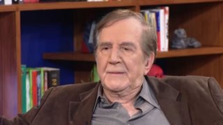 Γιώργος Κωνσταντίνου: &quot;Συνήθως δεν έκανα παρέες. Είμαστε περισσότερο γνωστοί με τους ηθοποιούς - Δεν ξέρω τι είναι αυτά τα κατάλοιπα που λένε ότι εγώ έχω επιστήθιους φίλους&quot;