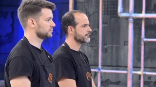 MasterChef: Μάχη σώμα με σώμα: Η απατητική αντιγραφή πιάτου &amp; ο παίκτης που έμεινε εκτός τετράδας