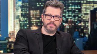 Χάρης Βαρθακούρης: Ο πατέρας μου με παίρνει και μου λέει &quot;Δώσε μου να μιλήσω στη συνάδελφο&quot;