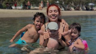 Η αιχμηρή ανάρτηση της Πέννυς Μπαλτατζή: &quot;Γέννησα τρία παιδιά αλλά καμία πατρίδα δε νοιάζεται&quot;