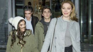 Τατιάνα Στεφανίδου - Νίκος Ευαγγελάτος: Για φαγητό με τα παιδιά τους: Όλες οι φωτογραφίες