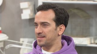 Ο Δημήτρης Σαμόλης αποκάλυψε σε ποιες γνωστές σειρές έχει εμφανιστεί ως παιδί