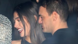 Μελίνα Νικολαΐδη | H total black εμφάνισή της στο πλευρό του Δημήτρη Φιντιρίκου και η φλογερή λεπτομέρεια του look