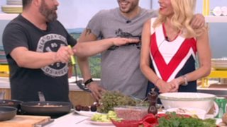 Ο Βασίλης Καλλίδης Στην Ελένη Μενεγάκη: Για πρώτη φορά στην εκπομπή μετά τη λήξη της συνεργασίας τους: Video