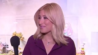 Σία Κοσιώνη: Αποκαλύπτει πόσα κιλά πήρε στην εγκυμοσύνη και πώς ένιωσε όταν είδε φωτογραφίες με μαγιό στα περιοδικά