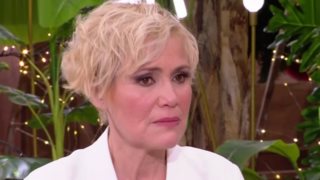 Με δάκρυα στα μάτια η Κωνσταντίνα Μιχαήλ: "Δεν μπορώ να διανοηθώ πως δεν κάνουμε όλοι ό,τι πρέπει"