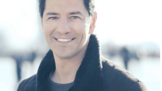 Σάκης Ρουβάς
 
: Αυτή είναι η αλήθεια για τα νέα επιχειρηματικά του σχέδια!