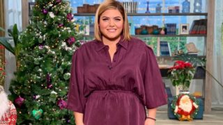 Η Δανάη Μπάρκα φόρεσε το φόρεμα από τα Zara που θα λατρέψουν οι γυναίκες με καμπύλες