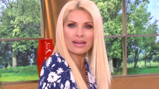 Ελένη Μενεγάκη: «Δεν ήταν μόνο για εσάς ξάφνιασμα και σοκ. Το ενδιαφέρον σας δεν μου "τρύπησε" μόνο τα αυτιά, αλλά και τη ψυχή...»