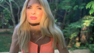 Ελένη Μενεγάκη: Επέστρεψε στην Αθήνα! Η πρώτη φωτογραφία