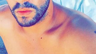 Γιώργος Τσαλίκης: Το τρυφερό φιλί με τη σύζυγό του: Φωτογραφία