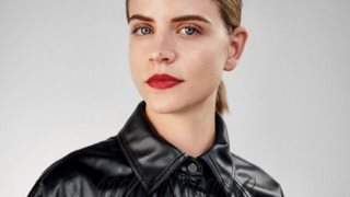 Δανάη Μιχαλάκη: &quot;Ακούω δίπλα μου μια φωνή να μου λέει: Μωρή γουρούνα. Δεν ντρέπεσαι; Με τον άντρα της αδερφής σου;&quot;