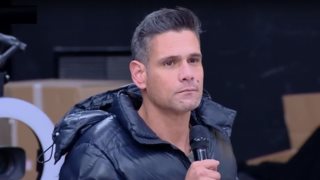 Η παρέμβαση του Δημήτρη Ουγγαρέζου: &quot;Τέσσερα χρόνια στο κανάλι δεν με έχετε καλέσει ποτέ&quot;