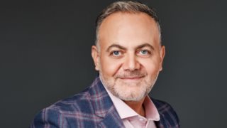 &quot;Όλα για τη ζωή μας&quot; | Αυτοί είναι οι λαμπεροί καλεσμέοι του Μιχάλη Κεφαλλογιάνη!