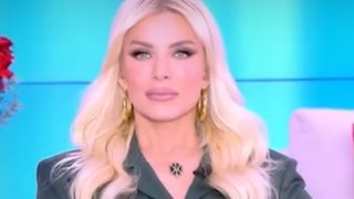 Κατερίνα Καινούργιου: &quot;Όλοι καταλαβαίνουμε ότι κάτι έχει γίνει&quot;
