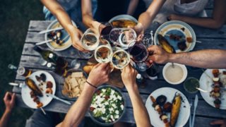 Food Resolutions 2019: Τι θέλουμε να τρώμε και να πίνουμε τη νέα χρονιά
