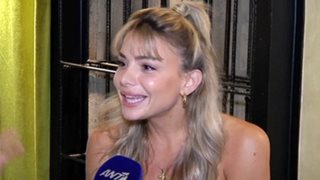 Josephine

: «Είμαι μια κοπέλα που βγάζει βασικό μισθό για να ζει»