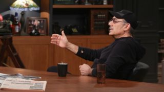 Νότης Σφακιανάκης: Ο ρόλος του ως πατέρας, η Χρυσή Αυγή και ο θαυμασμός του στον Αντώνη Ρέμο