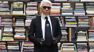 Karl Lagerfeld: Τα αιχμηρά σχόλια της Jameela Jamil στο Twitter
