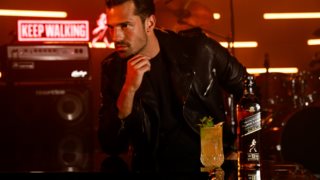 O Kωνσταντίνος Αργυρός γίνεται το πρόσωπο της επίσημης καμπάνιας Johnnie Walker