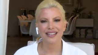 Αντελίνα Βαρθακούρη: Η απάντηση στη σκληρή κριτική: «Εάν ζητούσα συγγνώμη, θα ήταν σε όσους χαλάω την αισθητική με το σώμα μου»