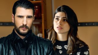 Μόνο στο Yupiii! Σασμός: Το "χαστούκι" του Γιώργου στη Θεοδώρα: "Παντρευόμαστε μόνο για το παιδί"