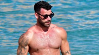 Single &amp; sexy ο Στάθης Σχίζας στη Μύκονο