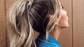 Ανοιξιάτικα χτενίσματα: 15 εύκολες ιδέες για τις πρώτες επίσημες ανοιξιάτικες εμφανίσεις
