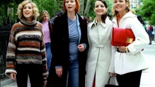 Sex and the City
: 7 fashion trends που μπορείς να υιοθετήσεις ακόμα και σήμερα