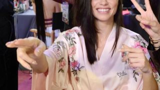 Victoria’s Secret 2017: Όλες οι backstage φωτογραφίες από την προετοιμασία του αποψινού show
