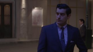 Ο Παράδεισος των κυριών | Ο Ντίνος λέει ένα ψέμα στη Μιράντα για να συναντήσει την Αμαλία