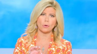 Η Ζήνα Κουτσελίνη απάντησε το εξώδικο του Αλέξη Κούγια: "Έχει αναφερθεί στο πρόσωπό μου με απαξιωτικούς χαρακτηρισμούς, γεγονός για το οποίο επιφυλάσσομαι"