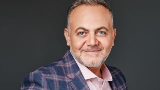 Συγκινεί ο Μιχάλης Κεφαλογιάννης: &quot;Ο πατέρας µου έφυγε στα χέρια µου&quot;